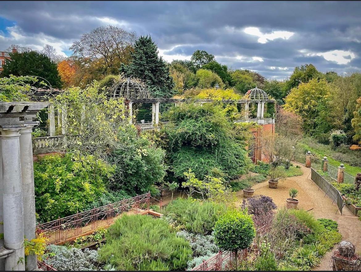 Hampstead Opulence Apartment - Luxurious Split Level Property Londres Exterior foto