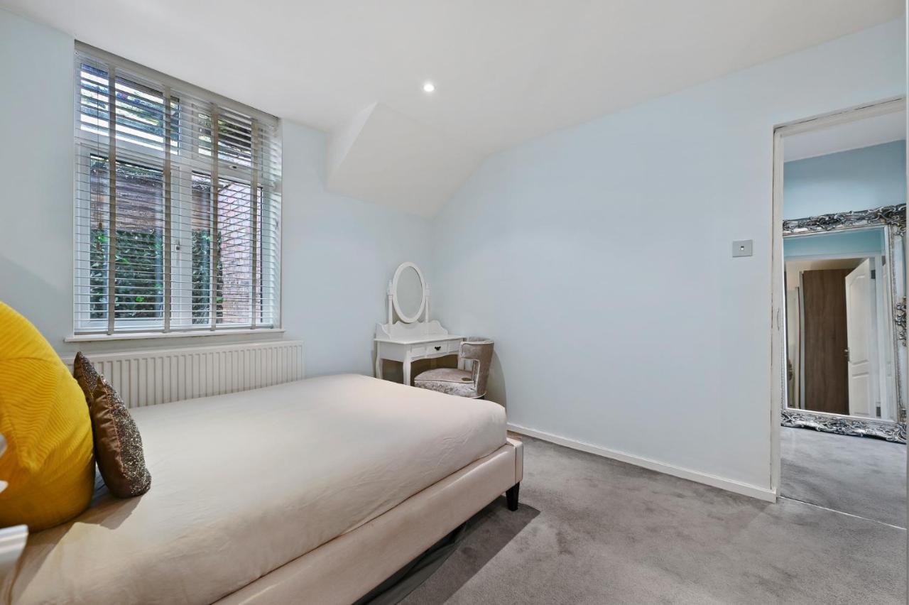 Hampstead Opulence Apartment - Luxurious Split Level Property Londres Exterior foto
